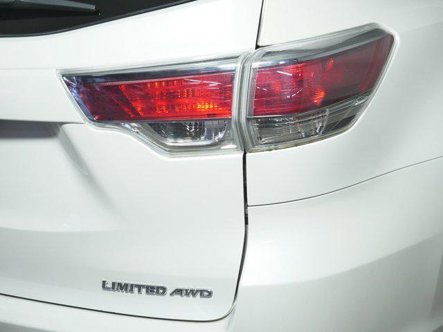 used 2015 Toyota Highlander car, priced at $19,996