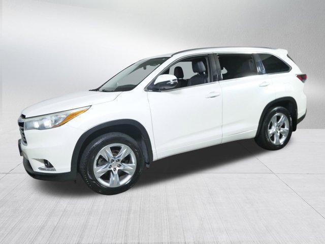 used 2015 Toyota Highlander car, priced at $19,996