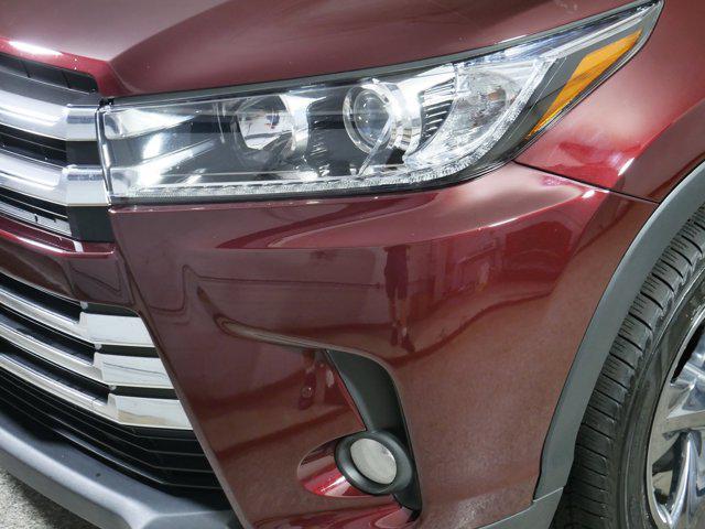 used 2018 Toyota Highlander car, priced at $29,887
