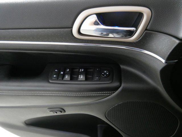 used 2017 Jeep Grand Cherokee car, priced at $18,887