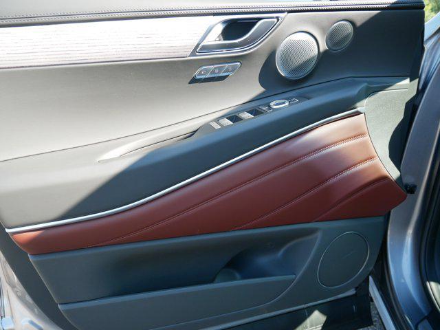 new 2025 Genesis GV80 car, priced at $79,413