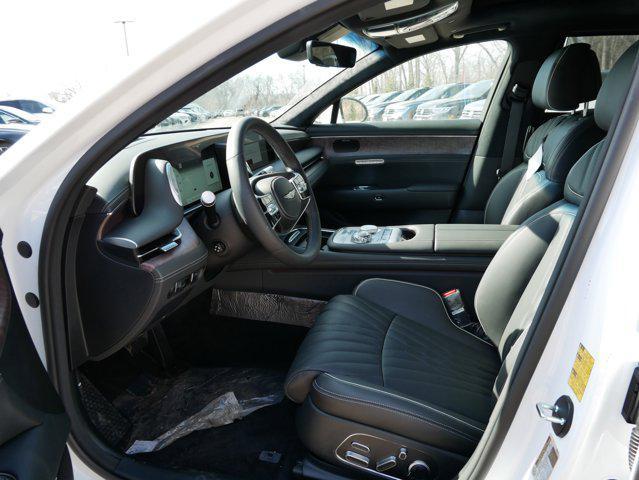 new 2025 Genesis G90 car, priced at $92,285