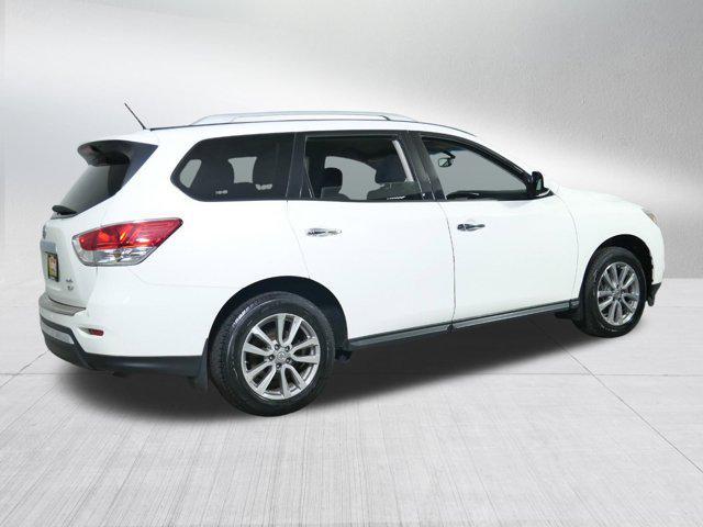 used 2015 Nissan Pathfinder car, priced at $9,999