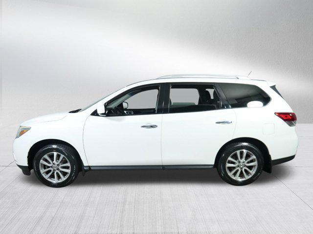 used 2015 Nissan Pathfinder car, priced at $9,999