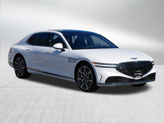 new 2025 Genesis G90 car, priced at $102,190