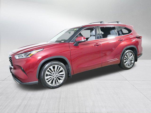 used 2021 Toyota Highlander car, priced at $43,997