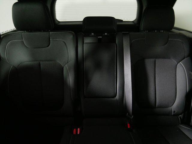 used 2024 Jeep Grand Cherokee car, priced at $31,996