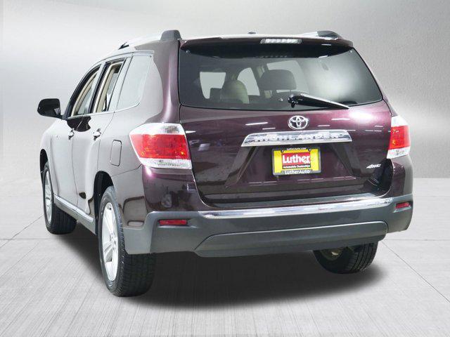 used 2013 Toyota Highlander car, priced at $15,995