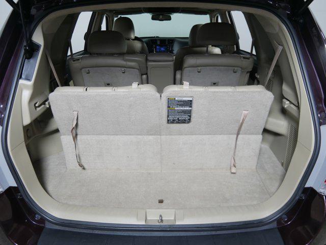 used 2013 Toyota Highlander car, priced at $15,995