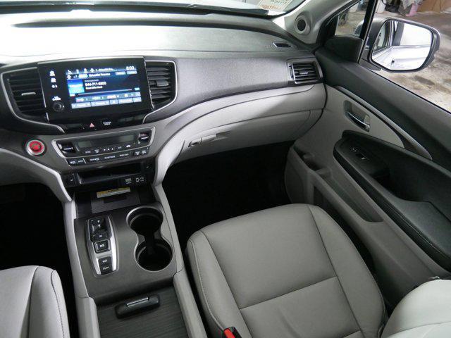 used 2021 Honda Pilot car, priced at $28,995