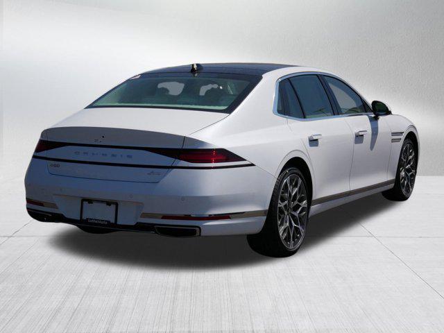 new 2025 Genesis G90 car, priced at $102,305