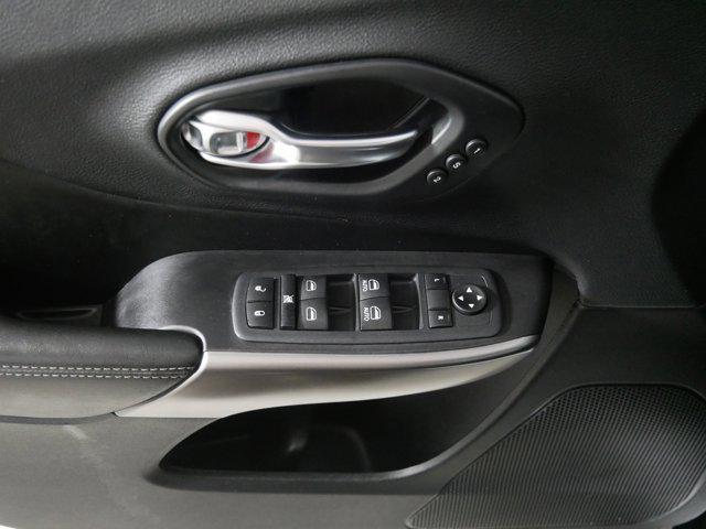 used 2020 Jeep Cherokee car, priced at $21,326