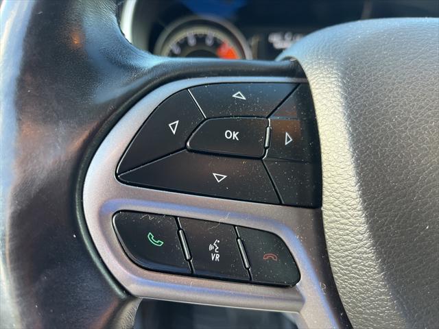 used 2019 Jeep Cherokee car, priced at $12,980