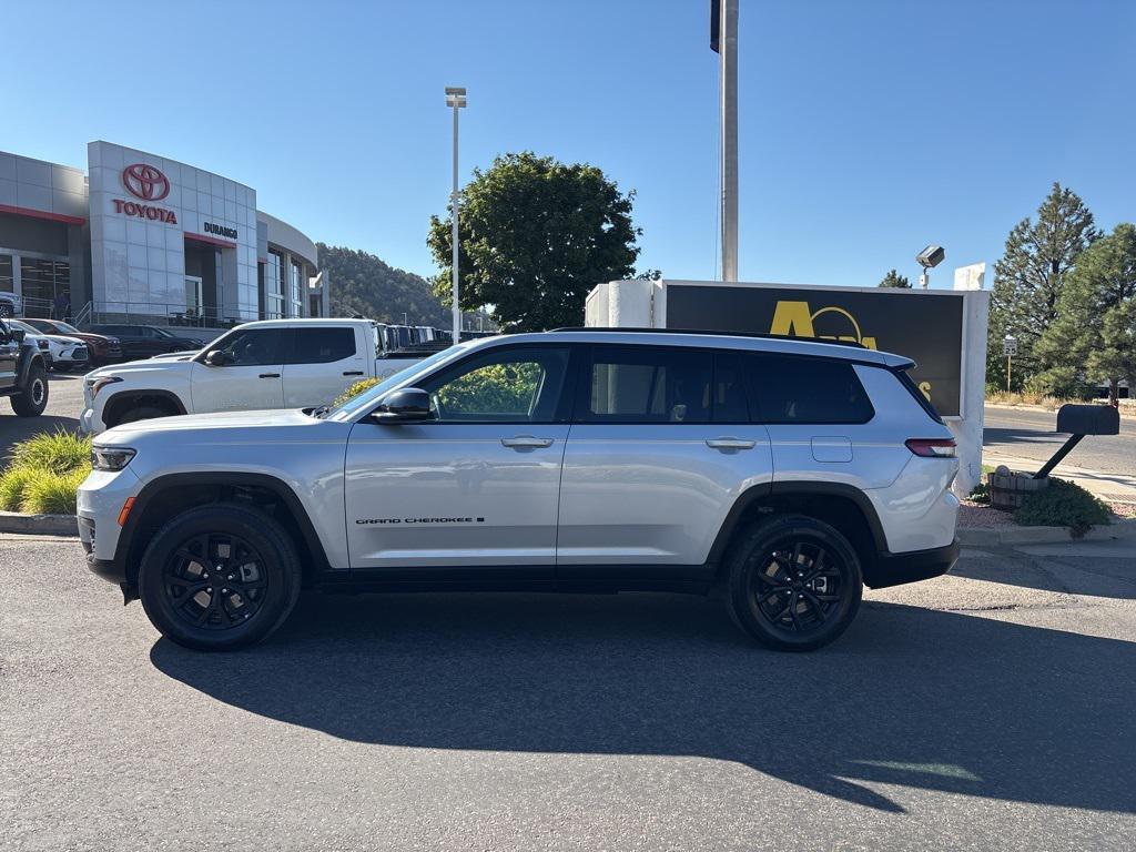 used 2024 Jeep Grand Cherokee L car, priced at $30,493