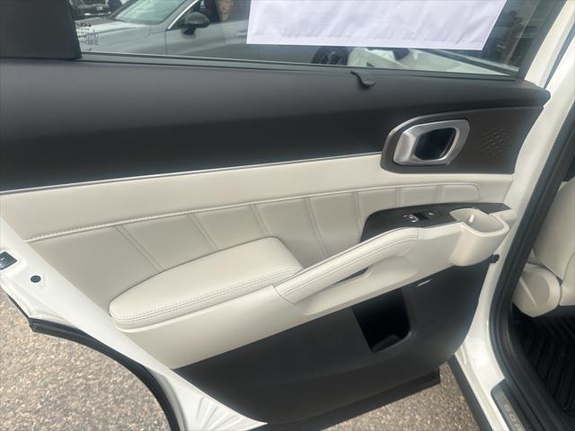 new 2025 Kia Sorento Hybrid car, priced at $48,088