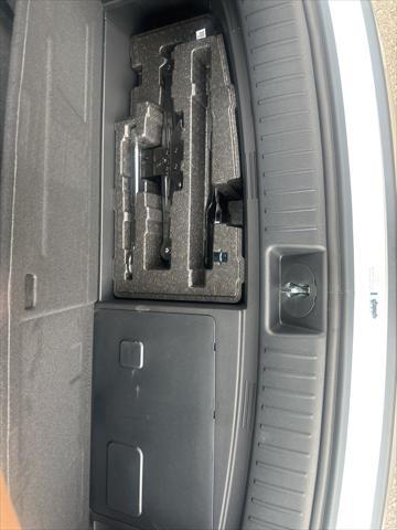 new 2025 Kia Sorento Hybrid car, priced at $48,088