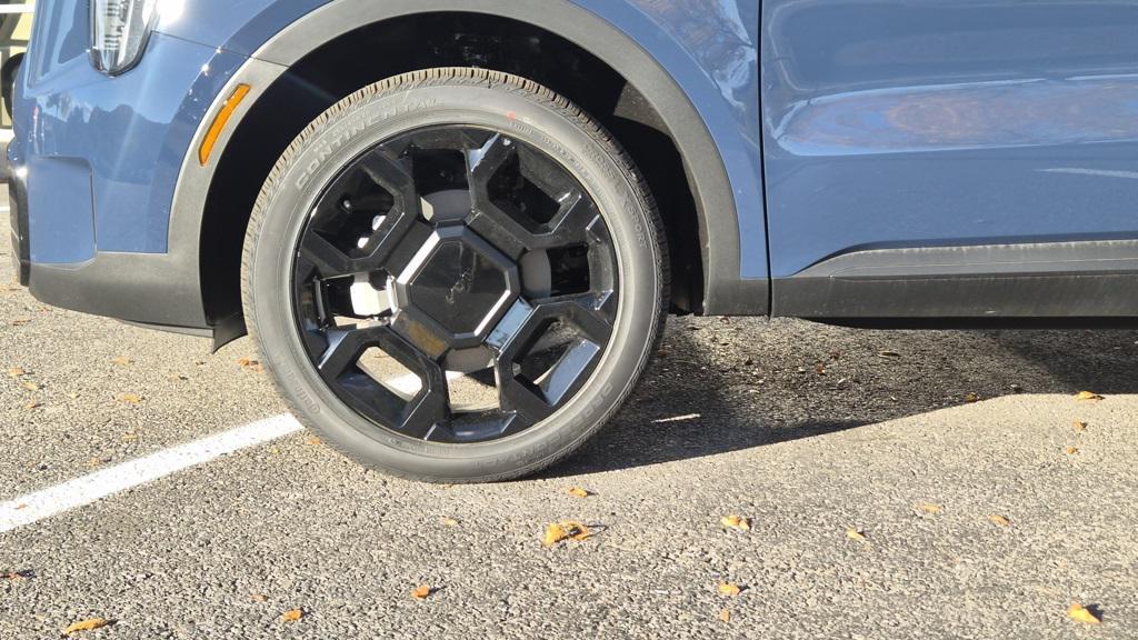 new 2026 Kia Sorento car, priced at $44,795