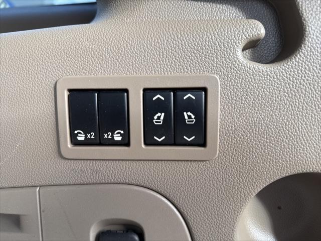 used 2015 Chevrolet Suburban car, priced at $19,980