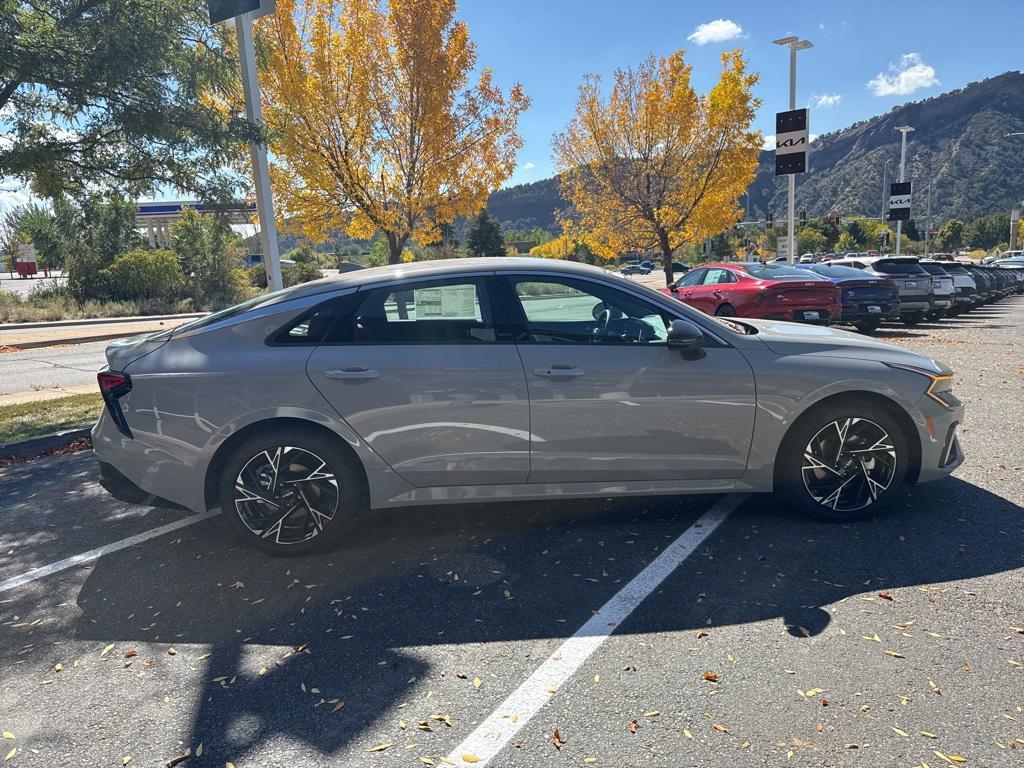 new 2026 Kia K5 car, priced at $31,192
