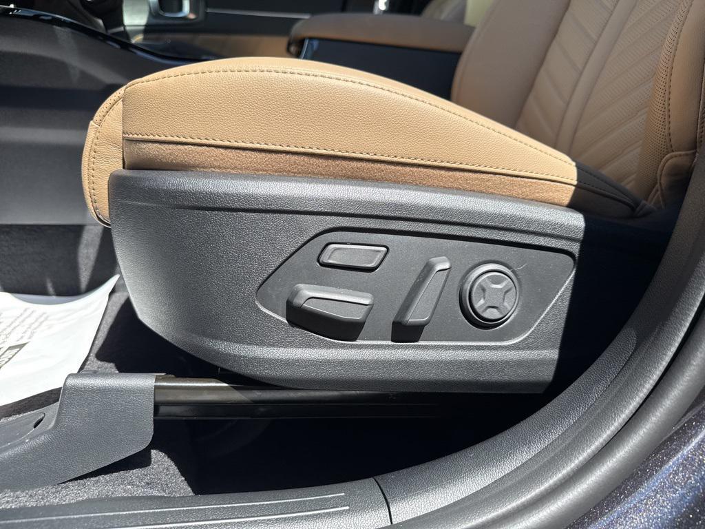new 2026 Kia Sorento car, priced at $46,670