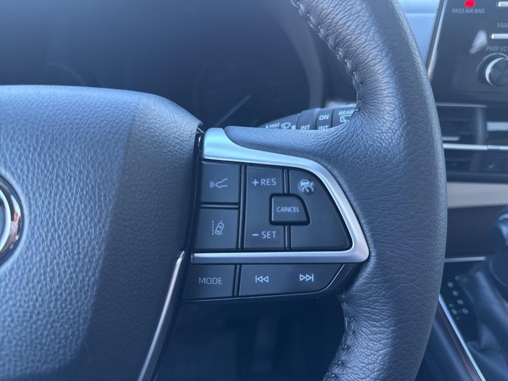 used 2021 Toyota Sienna car, priced at $39,872