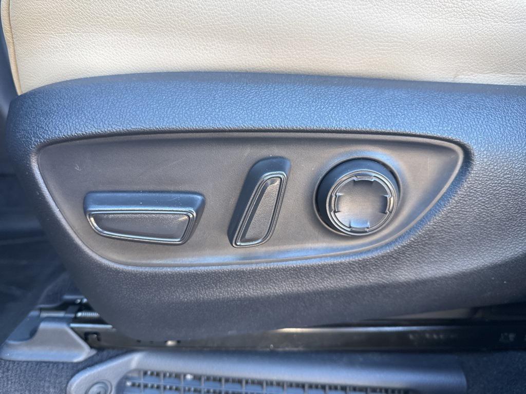 used 2021 Toyota Sienna car, priced at $39,872