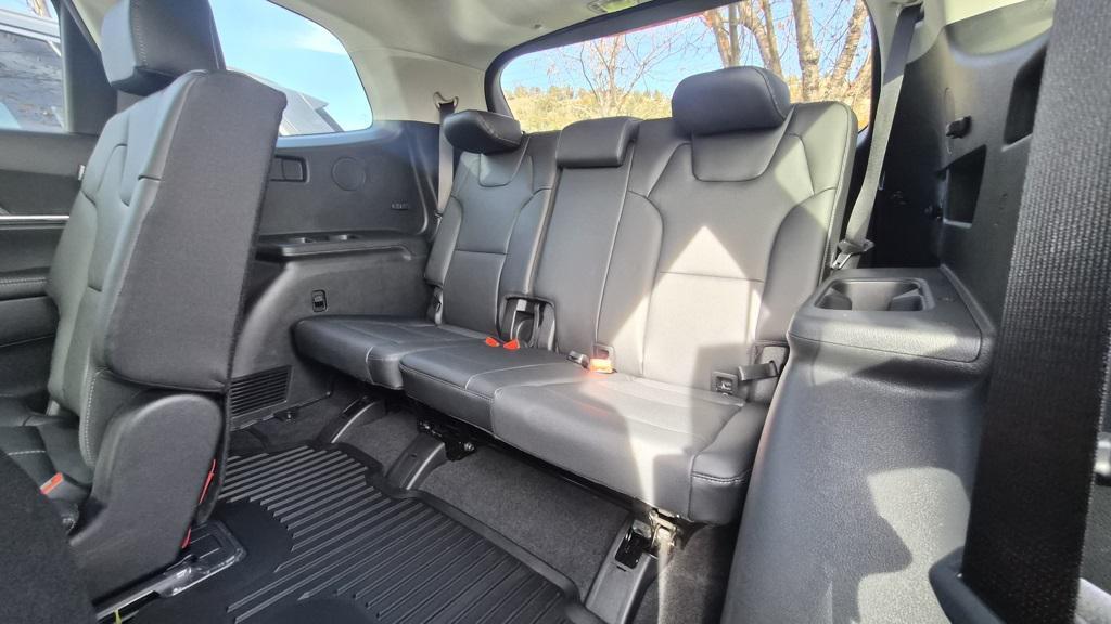 new 2025 Kia Telluride car, priced at $44,995