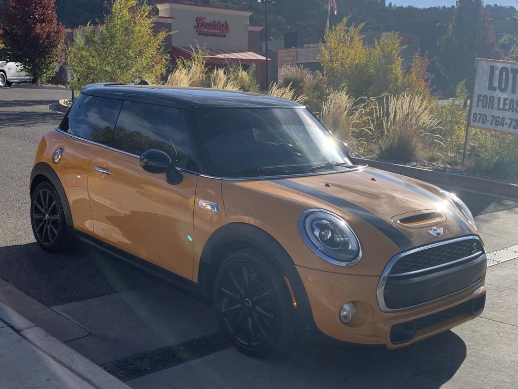 used 2018 MINI Hardtop car, priced at $14,890
