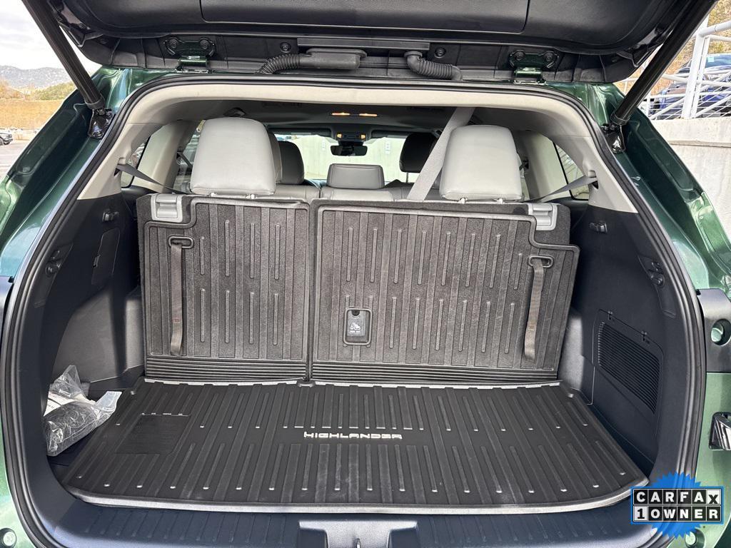 used 2023 Toyota Highlander car, priced at $38,460