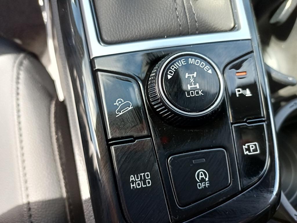 new 2025 Kia Sportage car, priced at $34,282