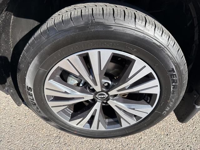 used 2023 Nissan Rogue car, priced at $21,450
