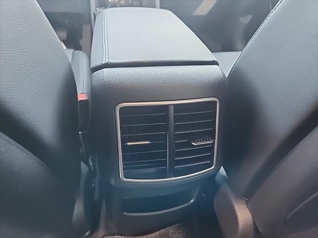 new 2025 Kia Sportage car, priced at $34,555