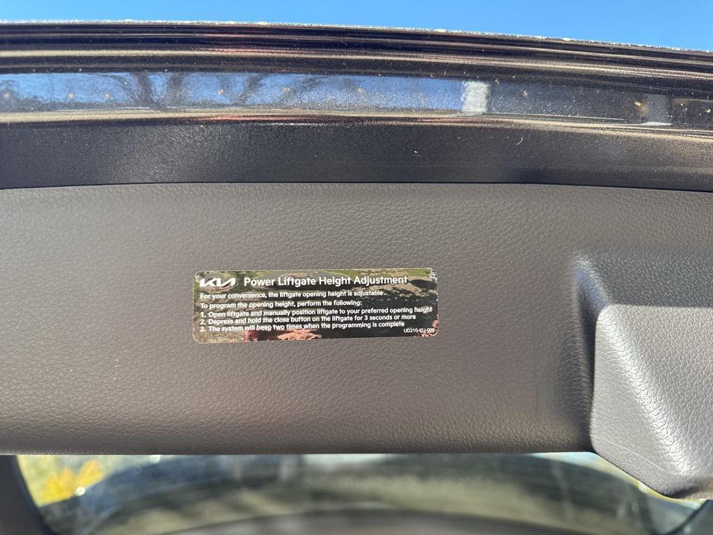 new 2026 Kia Carnival car, priced at $46,861