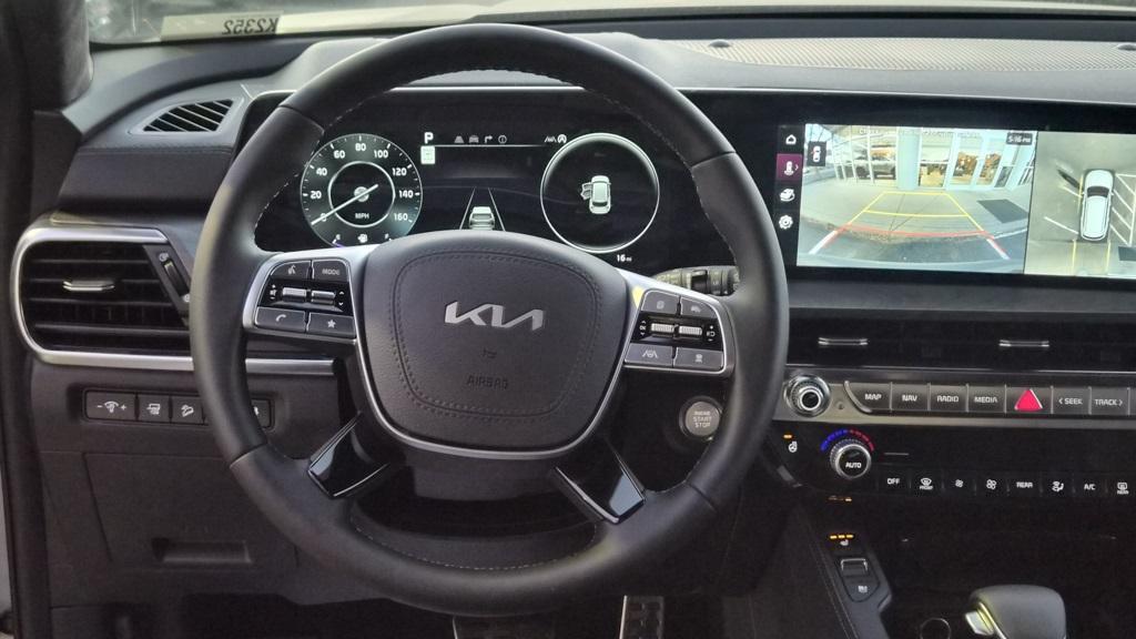 new 2025 Kia Telluride car, priced at $52,917