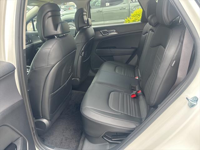 new 2025 Kia Sportage Hybrid car, priced at $39,407