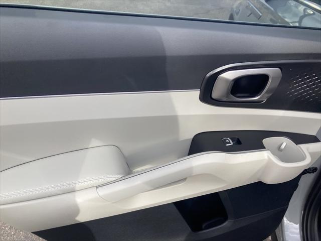 new 2025 Kia Sorento car, priced at $41,009