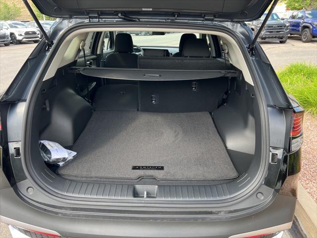 new 2025 Kia Sportage Hybrid car, priced at $32,243