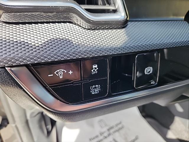 new 2025 Kia Sportage Hybrid car, priced at $32,059