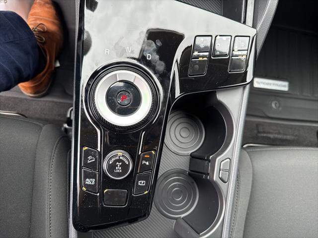 new 2025 Kia Sportage Hybrid car, priced at $31,539