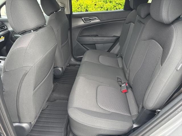new 2025 Kia Sportage Hybrid car, priced at $31,539