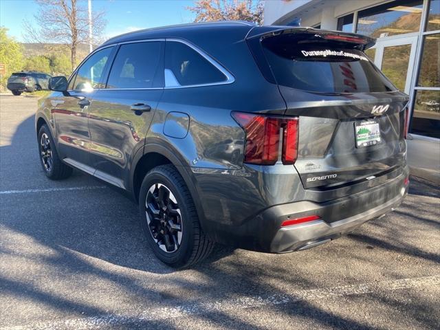 used 2024 Kia Sorento car, priced at $31,620