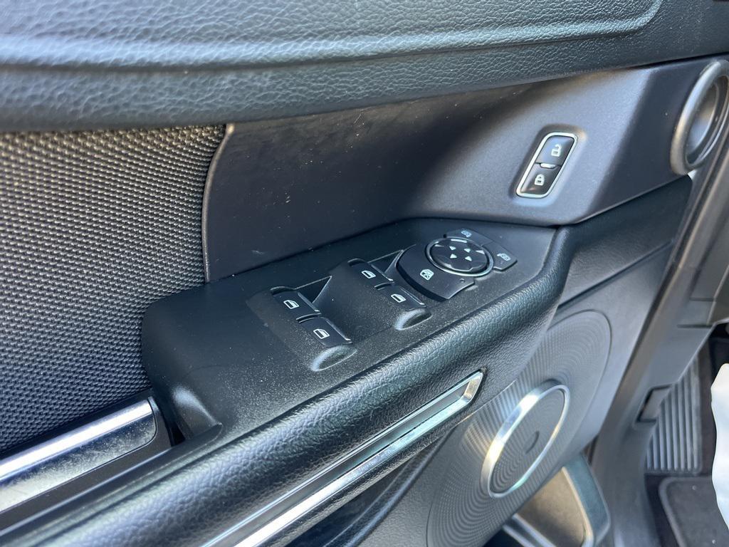 used 2021 Ford Expedition car, priced at $25,991