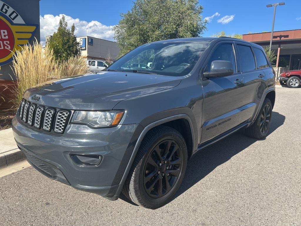 used 2018 Jeep Grand Cherokee car, priced at $15,371