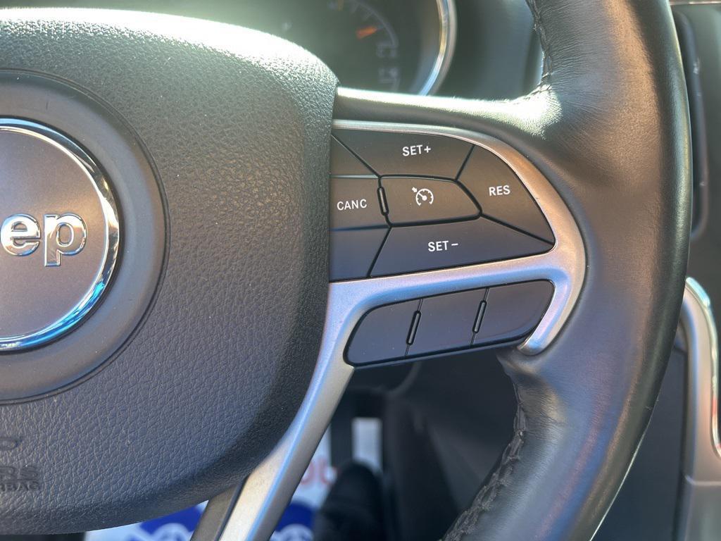 used 2018 Jeep Grand Cherokee car, priced at $15,371