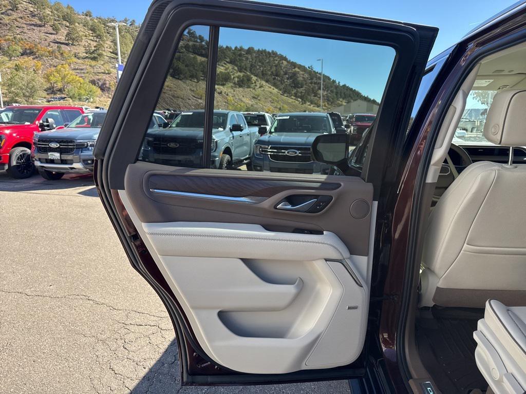 used 2023 GMC Yukon car, priced at $64,560