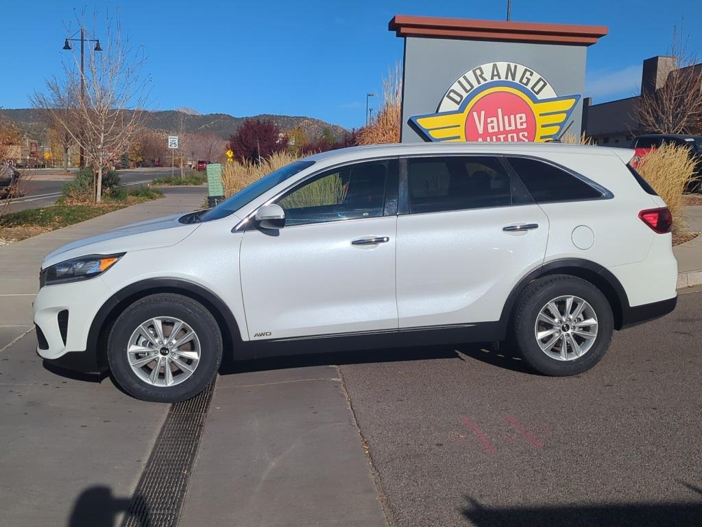 used 2019 Kia Sorento car, priced at $12,890
