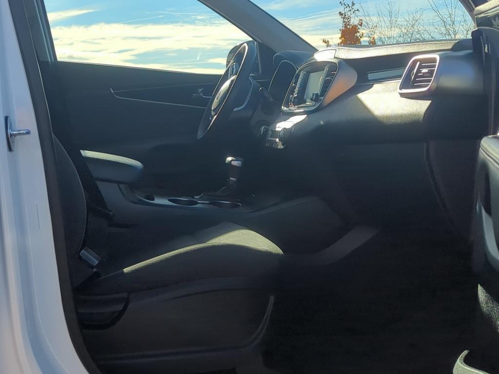 used 2019 Kia Sorento car, priced at $12,890