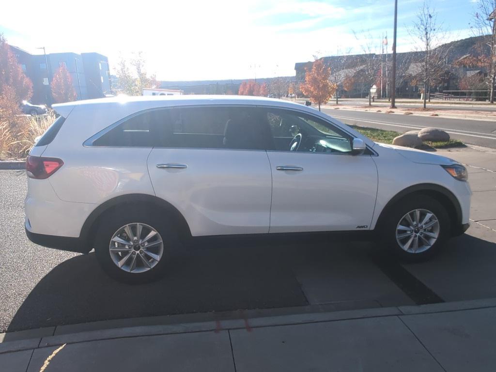used 2019 Kia Sorento car, priced at $12,890