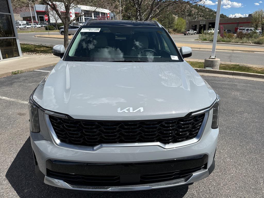 new 2025 Kia Sorento car, priced at $38,990
