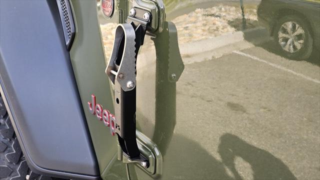 used 2021 Jeep Wrangler car, priced at $32,990